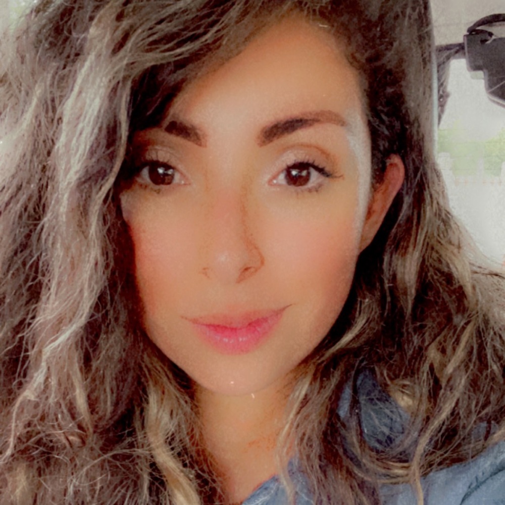 Meet your Posher, Victoria
